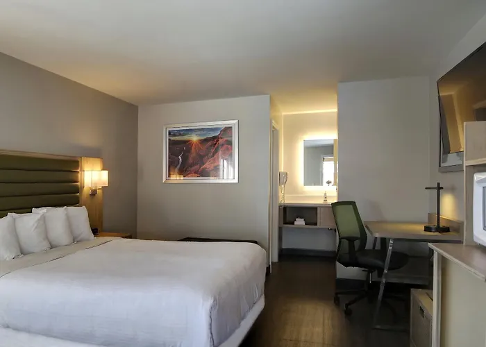 Greentree Hotel