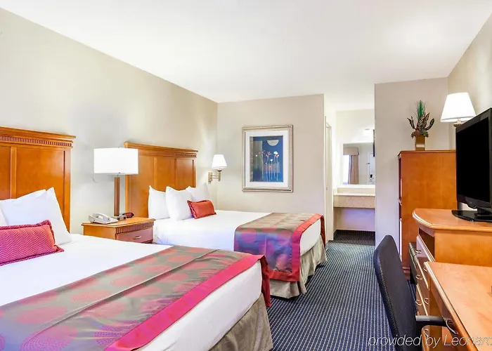 Hotel Greentree 3*